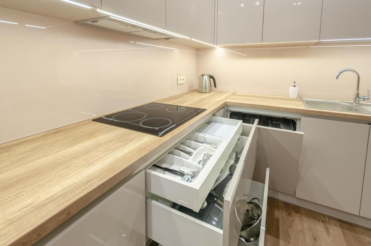 Petrovdom Apartment 77-94-59 In Rc Tetris Hall, Dilova Street 1-2 Kiev Luaran gambar
